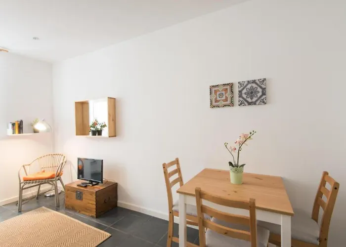 Madragoa Hideout شقة *